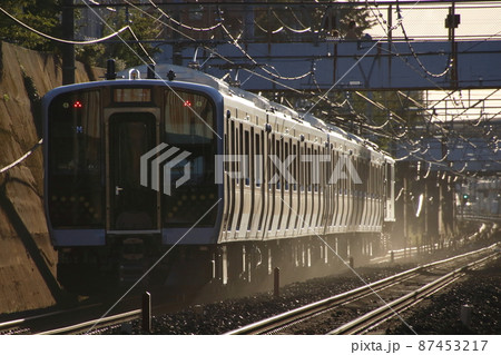 宇都宮線・日光線E131系の配給列車(埼玉県内) 宇都宮線・日光線E131系の配給列車(埼玉県内) 87453217