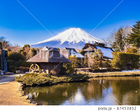 世界遺産　富士山　忍野八海 87453852