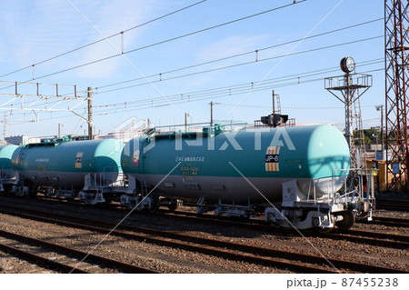 安善駅に停車するタキ1000形貨車 87455238