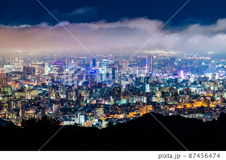 海道札幌市　幌見峠展望駐車場　～札幌市街の夜景～ 87456474