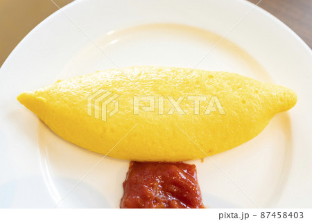 美味しい朝食のオムレツ 美味しい朝食のオムレツ 87458403