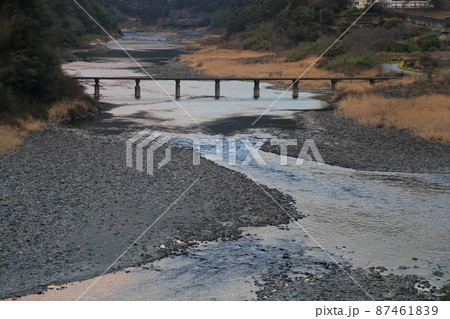 浅尾(あそお)沈下橋 【高知県越知町鎌井田地区】 浅尾(あそお)沈下橋 【高知県越知町鎌井田地区】 87461839