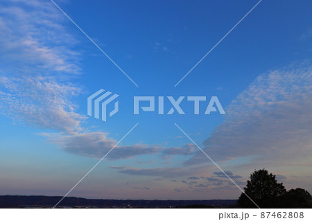 青空 雲 夕暮れ 青空 雲 夕暮れ 87462808