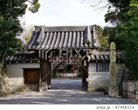 大阪 島本町 水無瀬神宮 神門(冬) 大阪 島本町 水無瀬神宮 神門(冬) 87466554