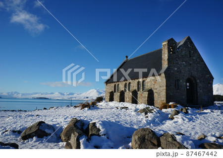 Winter wonderland at Tekapo Winter wonderland at Tekapo 87467442