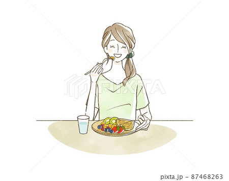 フルーツを食べている女性 フルーツを食べている女性 87468263