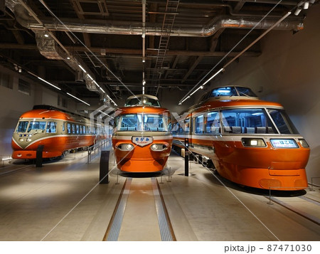 【小田急電鉄】ロマンスカーミュージアム　LSE7000形、NSE3100形とSE3000形 87471030