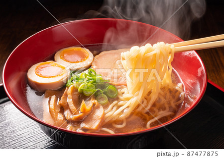 しょうゆラーメン しょうゆラーメン 87477875