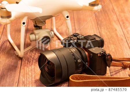 【撮影機材】ミラーレス一眼とドローン【クリエイター】 【撮影機材】ミラーレス一眼とドローン【クリエイター】 87485570