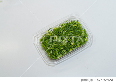 パックに入った刻み葱 パックに入った刻み葱 87492428