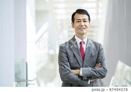 シニアのビジネスマン ポートレート 撮影協力「LINK FOREST」 シニアのビジネスマン ポートレート 撮影協力「LINK FOREST」 87494378