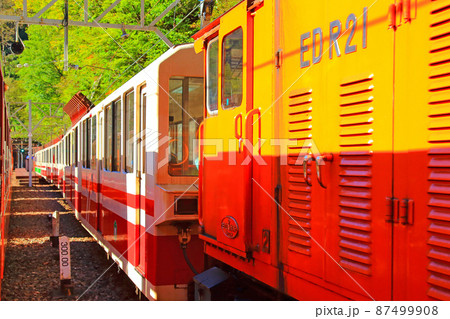 黒部渓谷鉄道 トロッコ電車からの風景 黒部渓谷鉄道 トロッコ電車からの風景 87499908