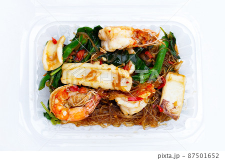 Spicy stir fried vermicelli with holy basil leaves and sea food Spicy stir fried vermicelli with holy basil leaves and sea food 87501652
