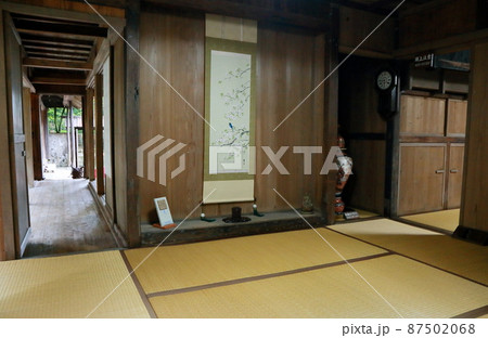 沖縄の旧家中村家住宅寝室 87502068