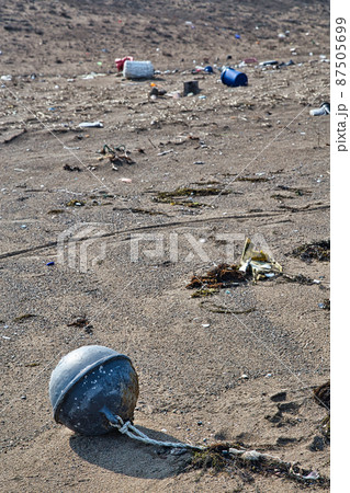 海洋汚染(鷹巣海水浴場) 海洋汚染(鷹巣海水浴場) 87505699