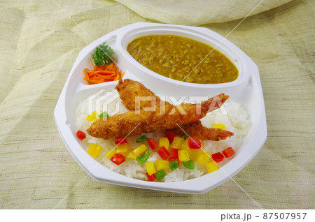 海老フライカレー弁当 海老フライカレー弁当 87507957
