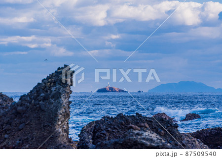 (静岡県)南伊豆 逢ヶ浜(おうのはま)の奇岩 (静岡県)南伊豆 逢ヶ浜(おうのはま)の奇岩 87509540