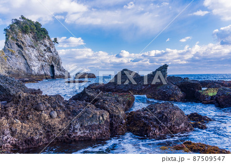 (静岡県)南伊豆 逢ヶ浜(おうのはま)の奇岩 (静岡県)南伊豆 逢ヶ浜(おうのはま)の奇岩 87509547