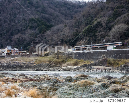 木曽川日本ラインと高山本線 87509687
