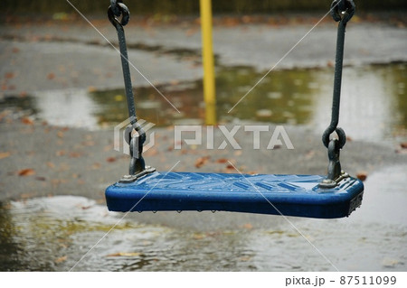 梅雨の季節 梅雨の季節 87511099
