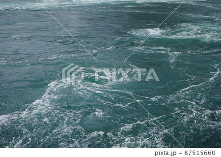 鳴門の渦潮　2022 87515660