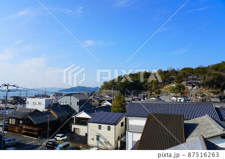 下津井観音寺の境内から見た下津井の町並み2 岡山県倉敷市 下津井観音寺の境内から見た下津井の町並み2 岡山県倉敷市 87516263