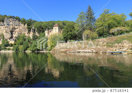 フランス　ドルドーニュ渓谷 87516341