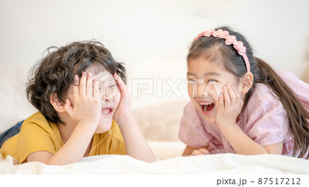 子供 ライフスタイル 男の子 87517212