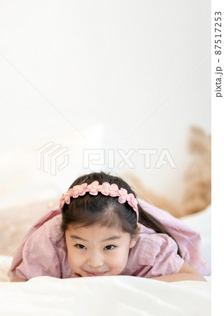 子供 ライフスタイル 女の子 87517253