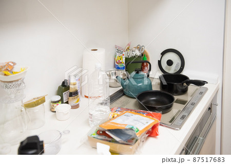 ごちゃごちゃキッチン 87517683