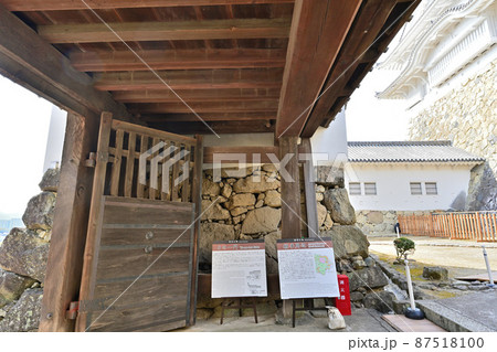 世界遺産 国宝姫路城 特別公開「トの櫓・搦手周辺」 87518100