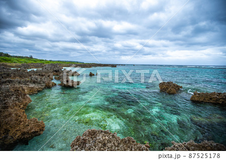宮古島 シギラビーチの風景 宮古島 シギラビーチの風景 87525178