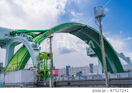 大阪市 木津川水門 アーチ型 大阪市 木津川水門 アーチ型 87527241