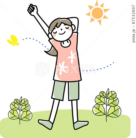 自然の中でリラックスする若い女性 自然の中でリラックスする若い女性 87532607