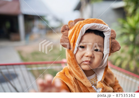 toddler to cry toddler to cry 87535162