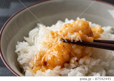 味付けホルモンとご飯 87542445