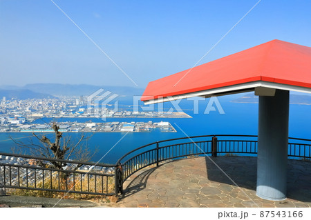 【香川県】快晴下の屋島展望台（獅子の霊巌） 87543166