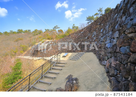 【香川県】快晴下の屋嶋城 【香川県】快晴下の屋嶋城 87543184