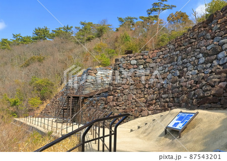 【香川県】快晴下の屋嶋城 87543201