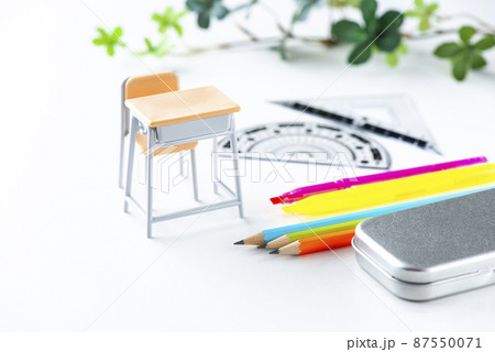 教育、勉強イメージ 87550071