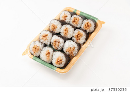納豆巻き 寿司パックの写真素材 [87550236] - PIXTA