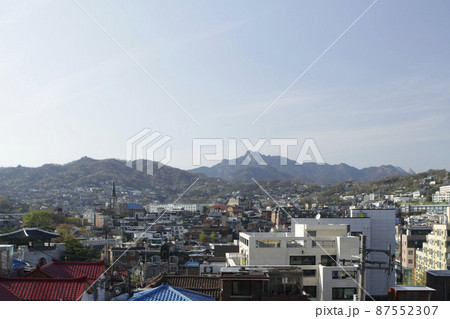 ソウル 住宅街 山 87552307