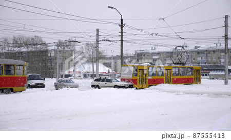 BARNAUL - JANUARY 21 central area of the city at rush hour on January 21, 2018 in Barnaul, Russia BARNAUL - JANUARY 21 central area of the city at rush hour on January 21, 2018 in Barnaul, Russia 87555413