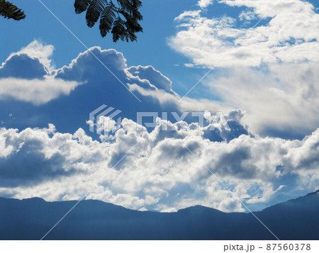 景色 風景 山脈 87560378