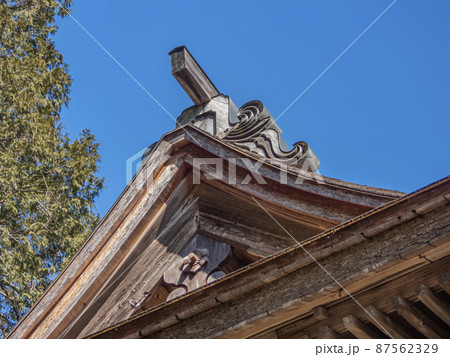 日龍峯寺本堂の屋根 日龍峯寺本堂の屋根 87562329