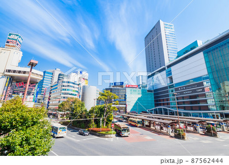 横浜駅　西口 87562444