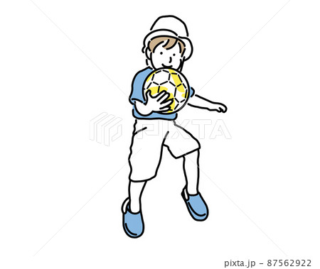 サッカーボールを大事に抱える男の子のイラスト素材