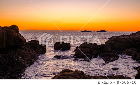 軍艦島を望む夕景 軍艦島を望む夕景 87566710