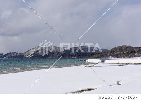冬の田沢湖 冬の田沢湖 87571697
