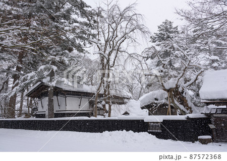 角館武家屋敷の雪化粧 角館武家屋敷の雪化粧 87572368